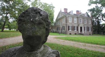 What Keeps a Historical Hero Famous?
